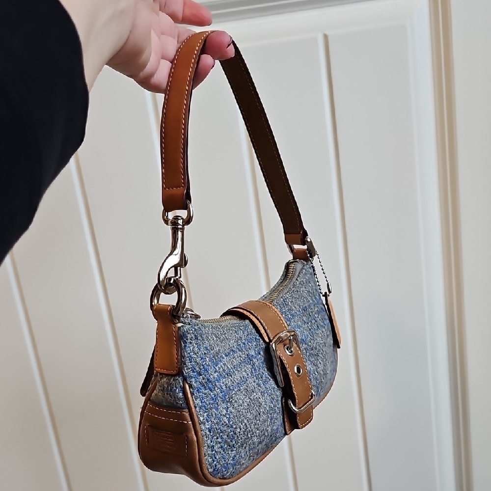 Rare Vintage 2003 Coach Soho Tweed Flap Baguette – Style #7565 – Blue/Grey - Picture 13 of 14